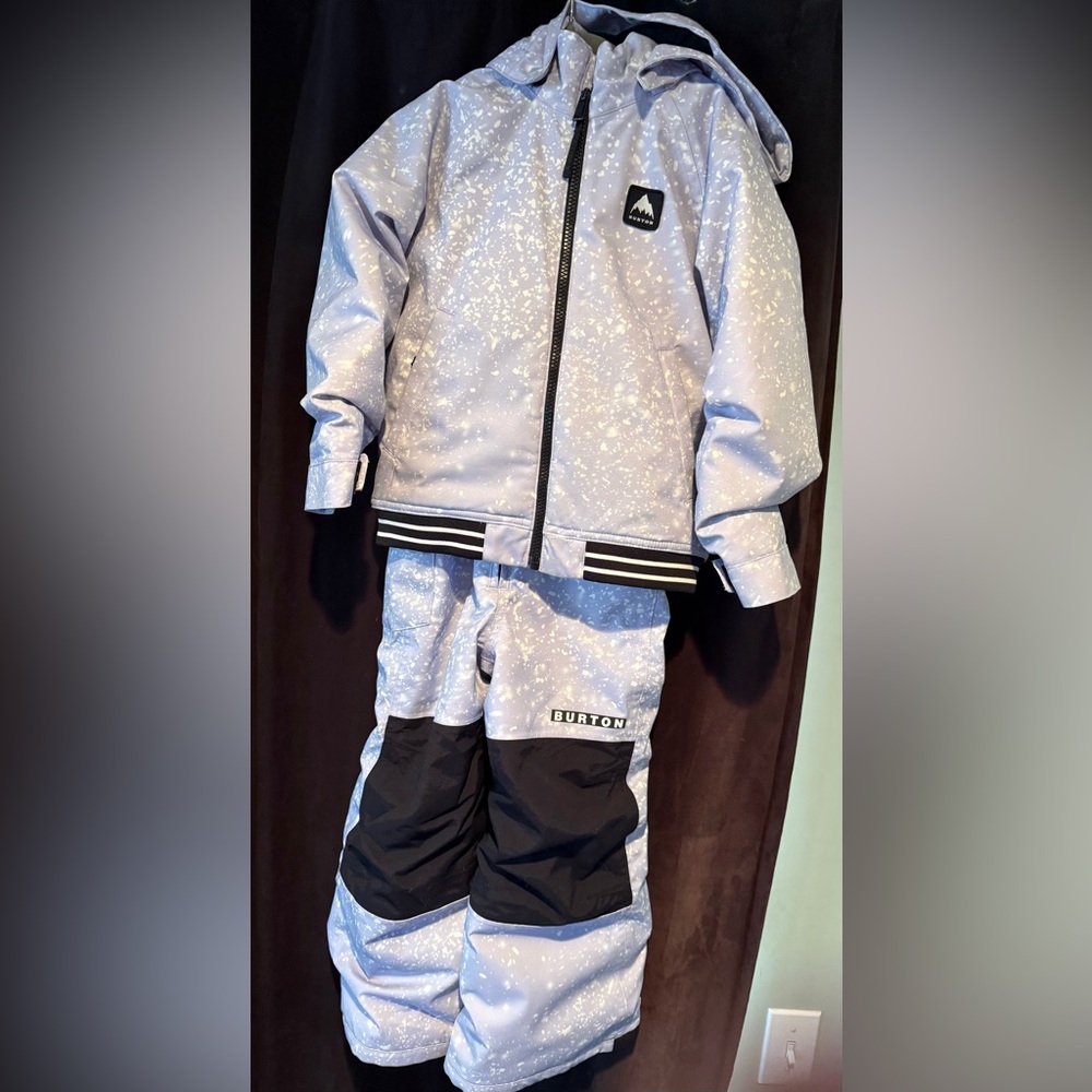 Burton Toddler Bomber Snow Jacket and Maven Bib Pants 5T Stardust